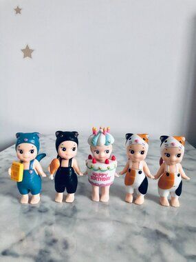 Inspired Sonny Angel 5-Figure Lot: 2017 Birthday Cake Series + 4 Cat Life Series